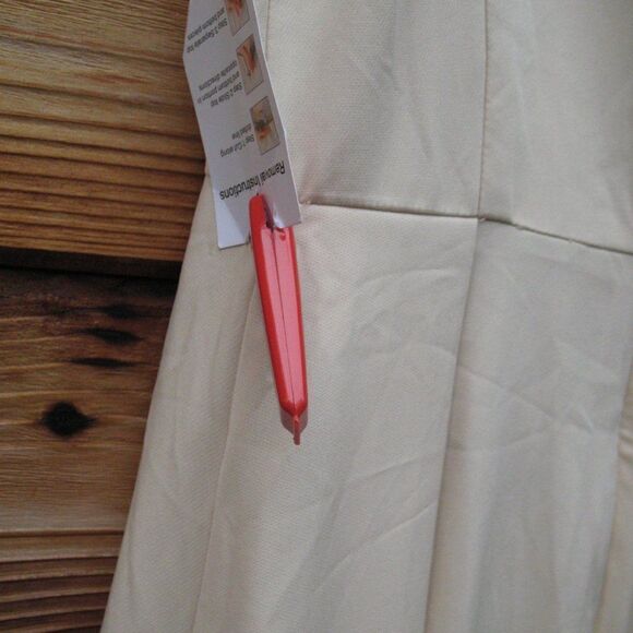 Mac Duggal 26540 Ieena Beaded Cap Sleeve V Neck A Line Gown Dress Cream Size 4 - Picture 16 of 16